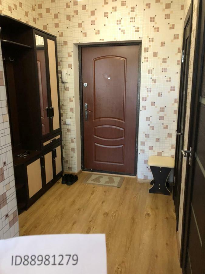 Apartment On Kirechenko 20A 고랴치클류치 외부 사진